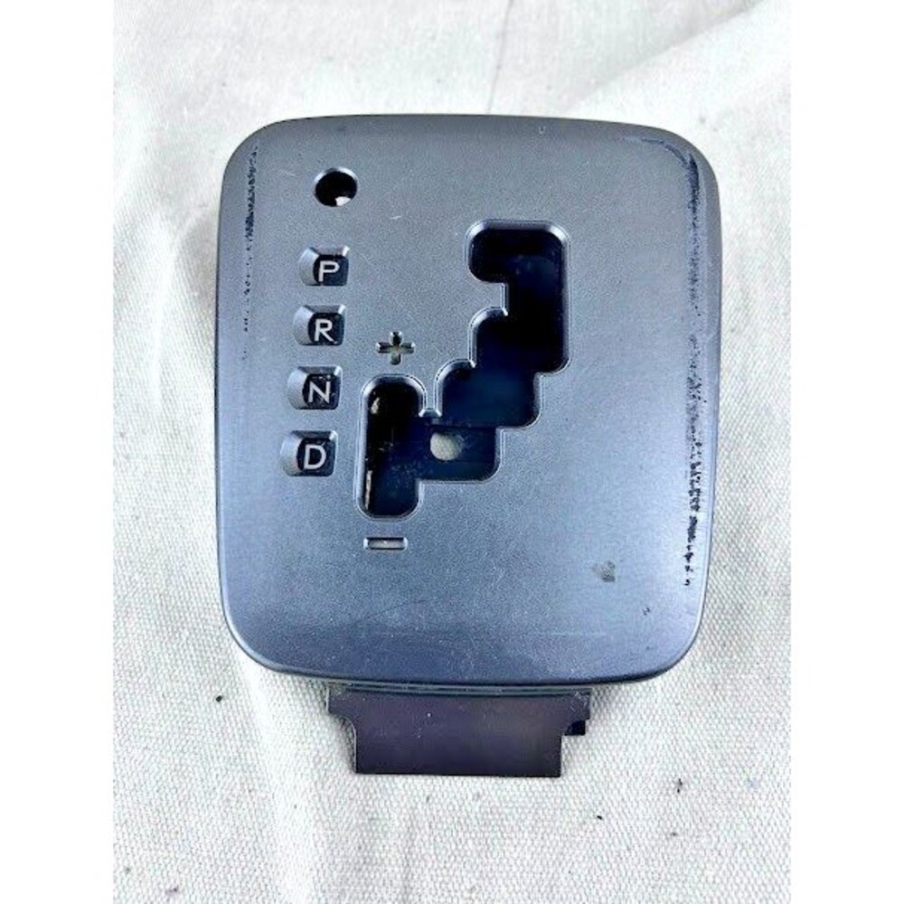2009-2011 Subaru Forester/Impreza Automatic Shifter Trim Console